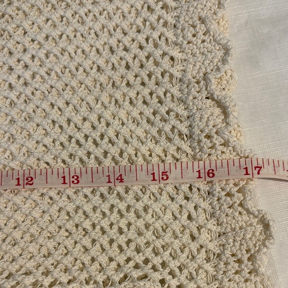 Zara Crochet Cardigan - Picture 6 of 8